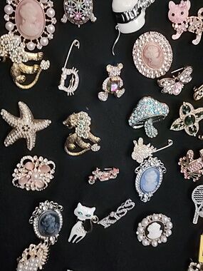 ( Pick 1 ) Assorted Decorative Enamel & Rhinestone Brooches - Listing For One